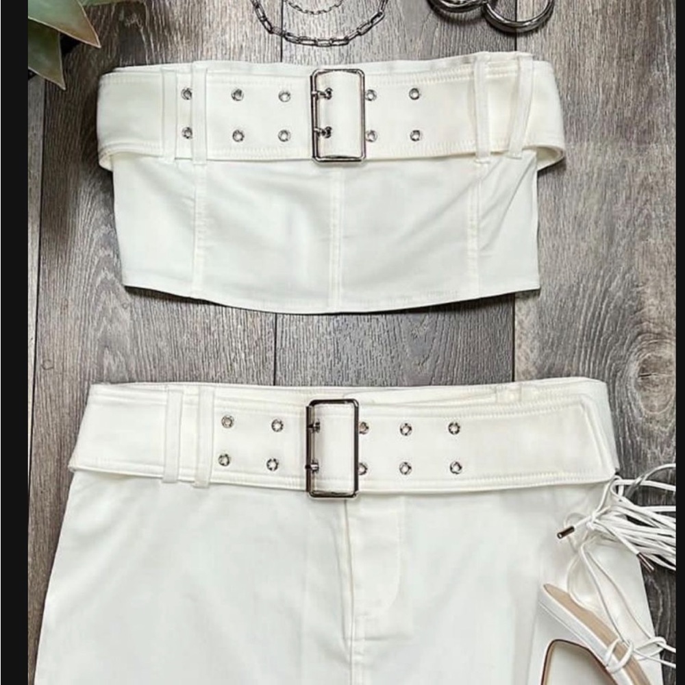 Fashion Nova White Corset Belt with Silver Hardware